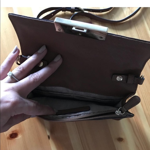 Michael Kors purse authentic - Picture 6 of 8